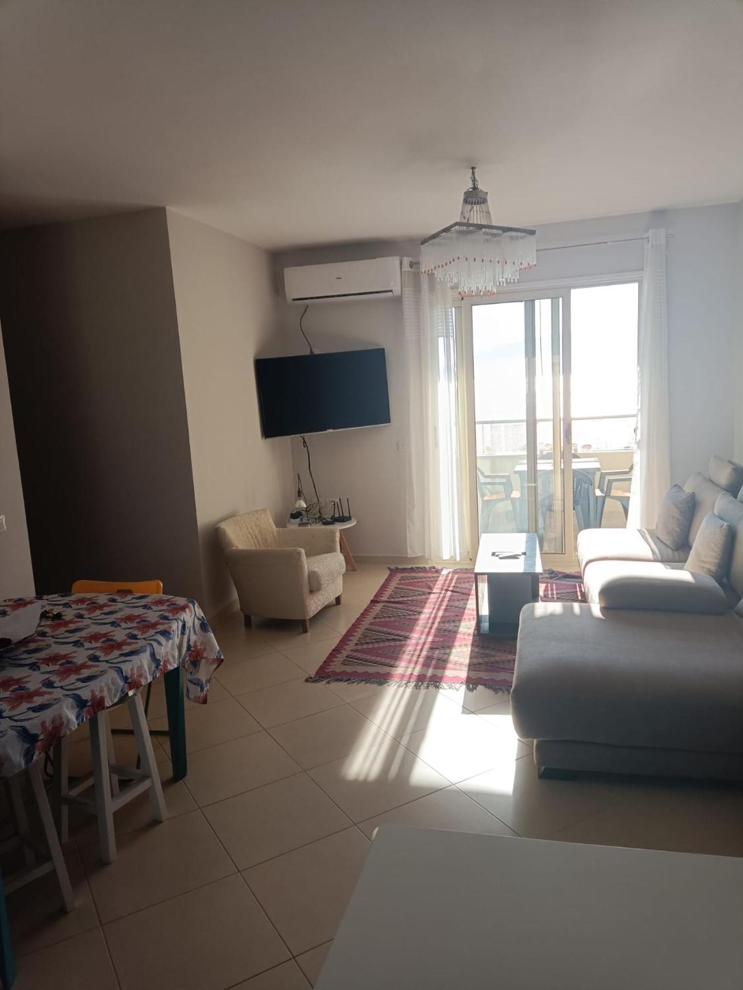 Guidus Apartment Vlorë エクステリア 写真